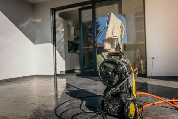 Best Window and Screen Pressure Cleaning in Epworth, IA